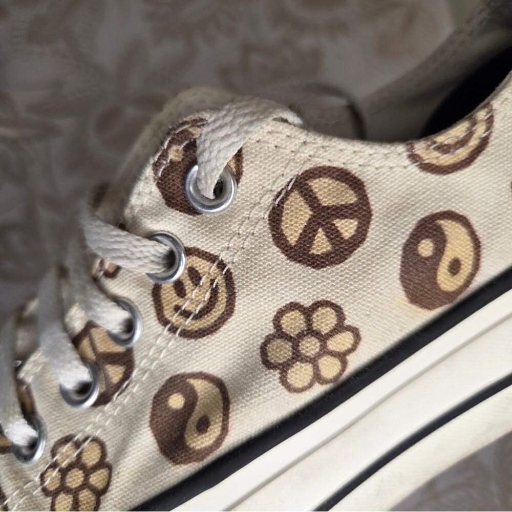 CONVERSE ALL STARS LIFT PEACE YIN YANG FLOWER SMILEY PLATFORM CONS WM6.5/MN 4.5 - Picture 8 of 10